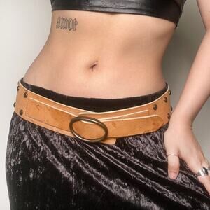 VINTAGE  LEATHER STUDDED HIP BELT